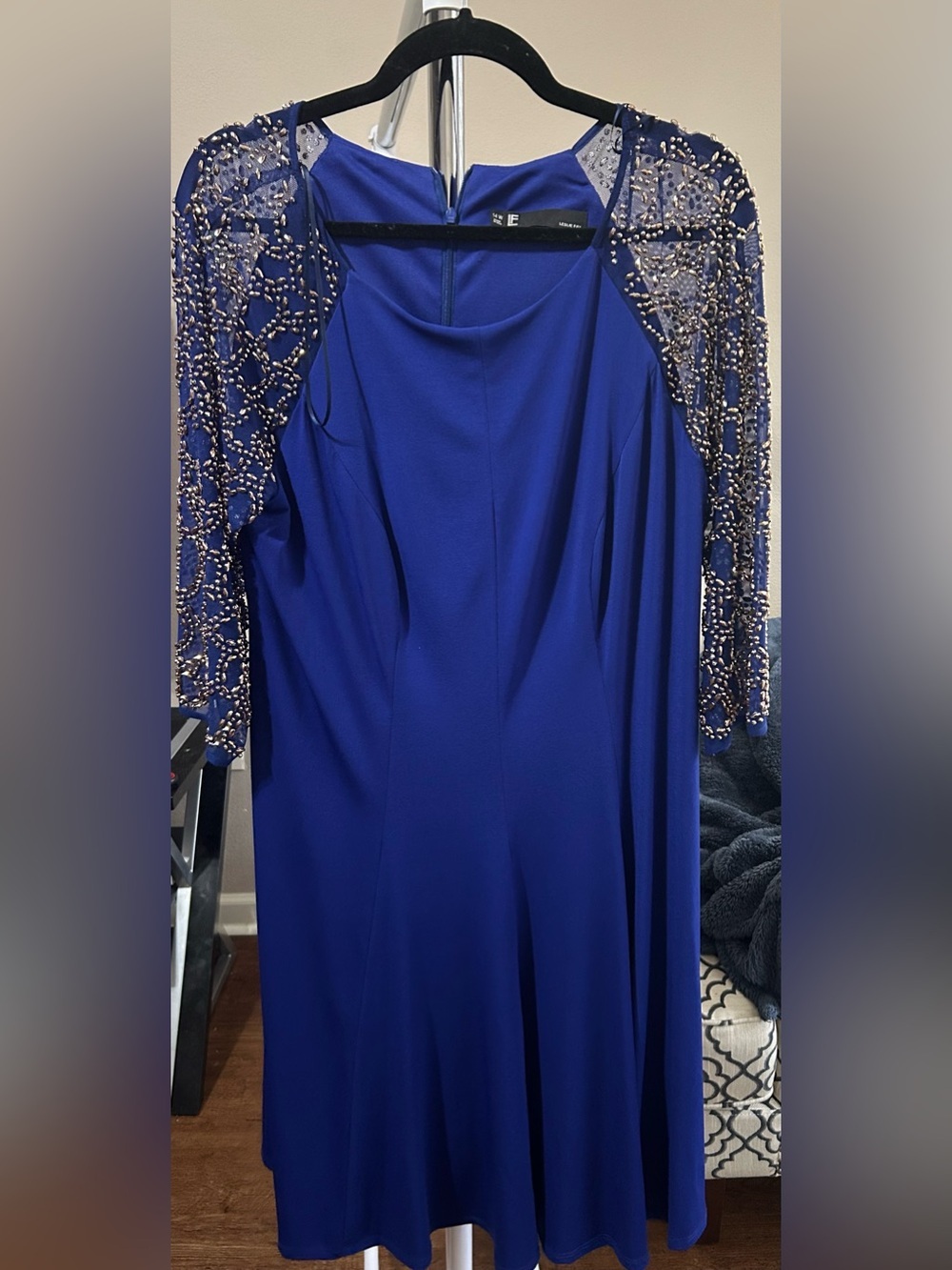 Leslie Fay beaded sleeve dresses - Picture 1 of 4